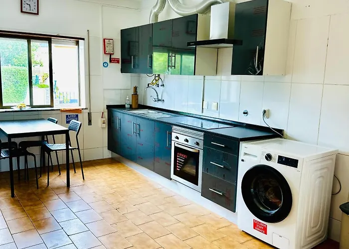 Gasthuis Portimao Central Holiday Guesthouse *